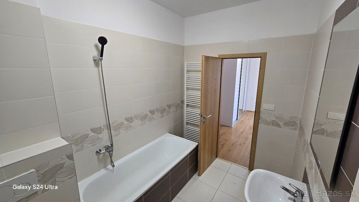 Prenájom 2 izbového bytu - 6