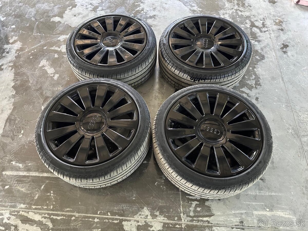 Elektróny Audi 225/40 R18 - 6