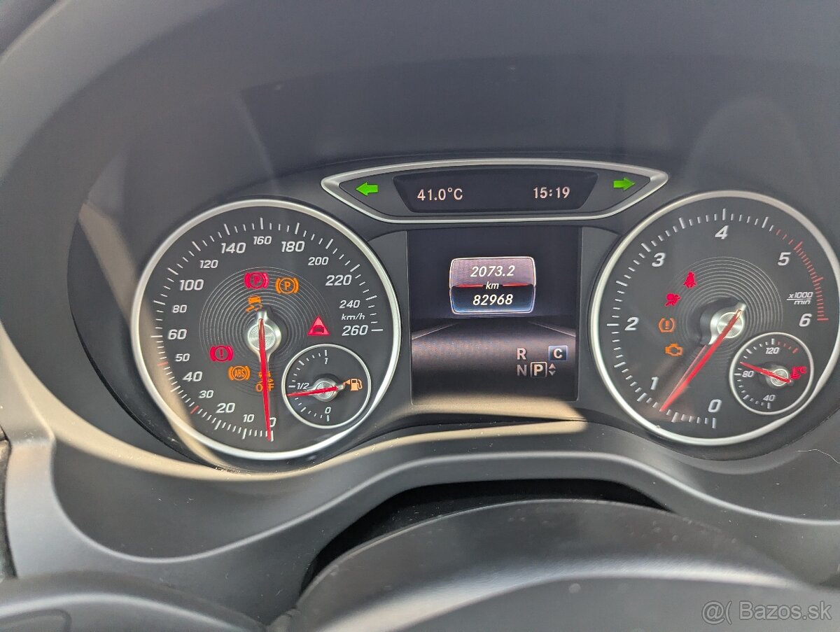 Mercedes-Benz A trieda 180 d AT - 6