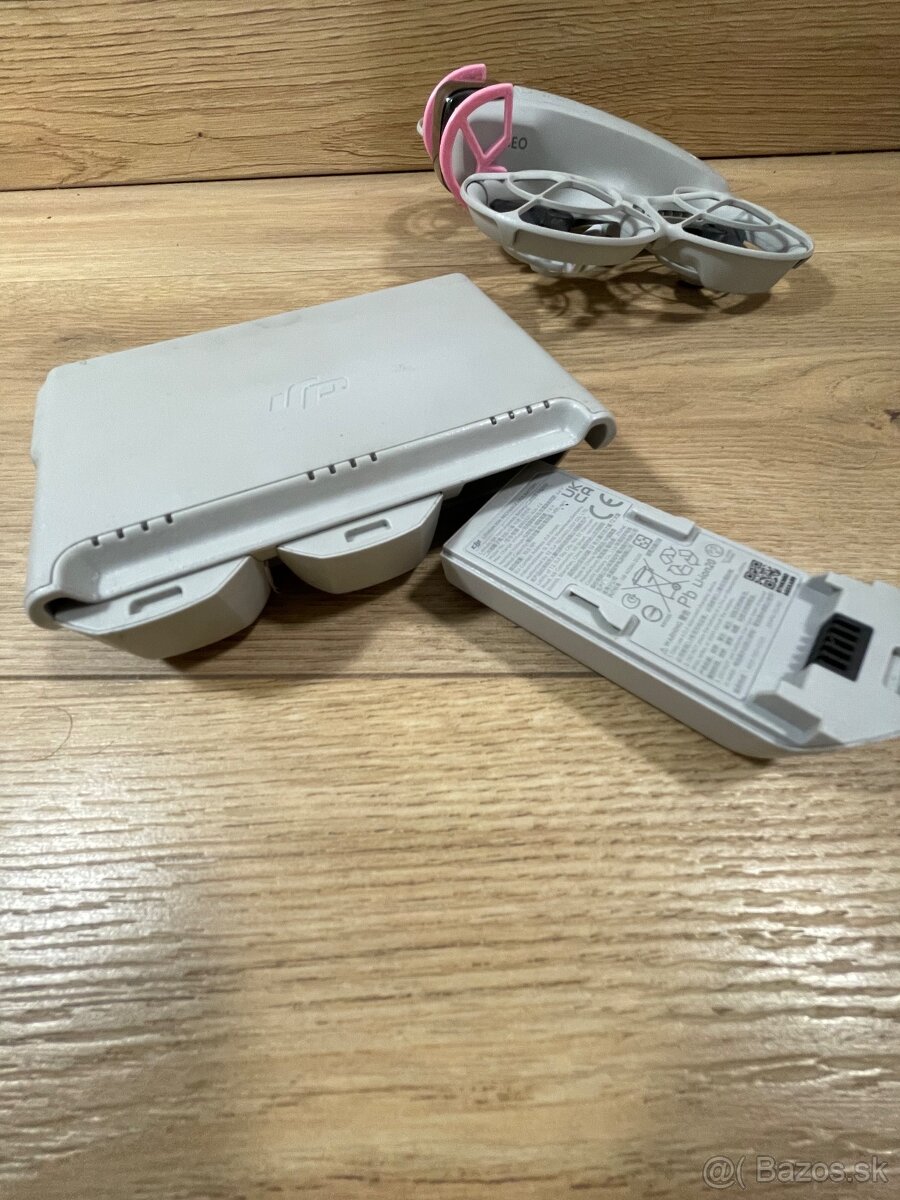 DJI Neo - Fly More Combo - 6