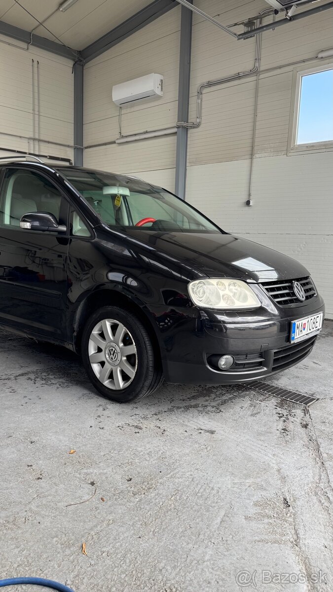 Volkswagen touran - 6
