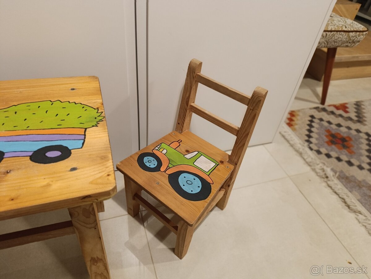 Detský stolík a stoličky - 6