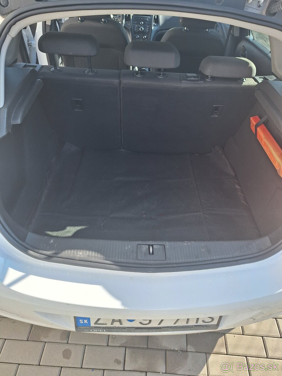Opel astra j 1,4 - 6