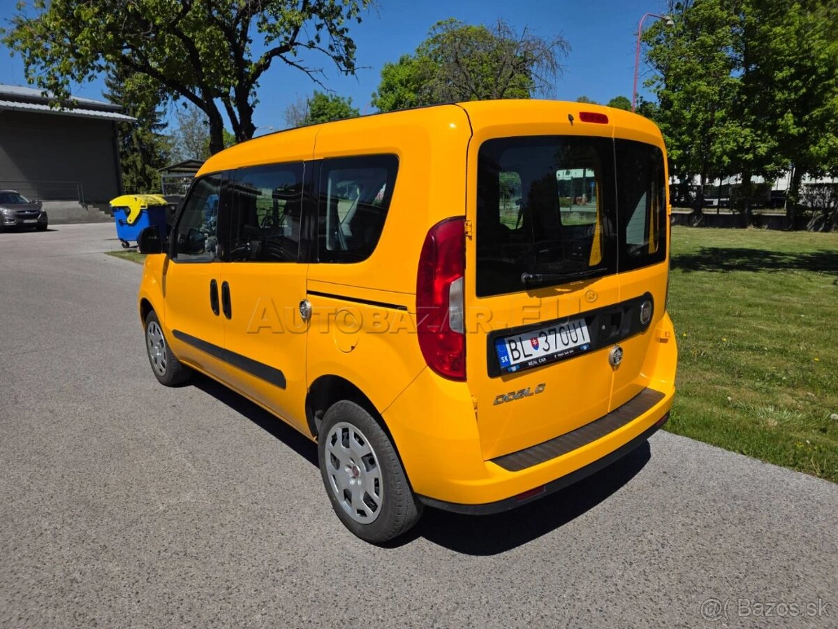 Fiat Dobló Cargo 1.4 T-Jet Base - 6