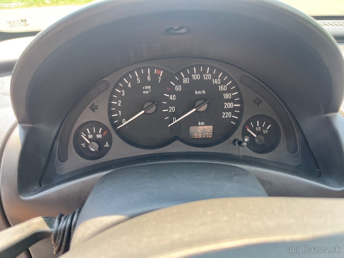 Opel corsa - 6