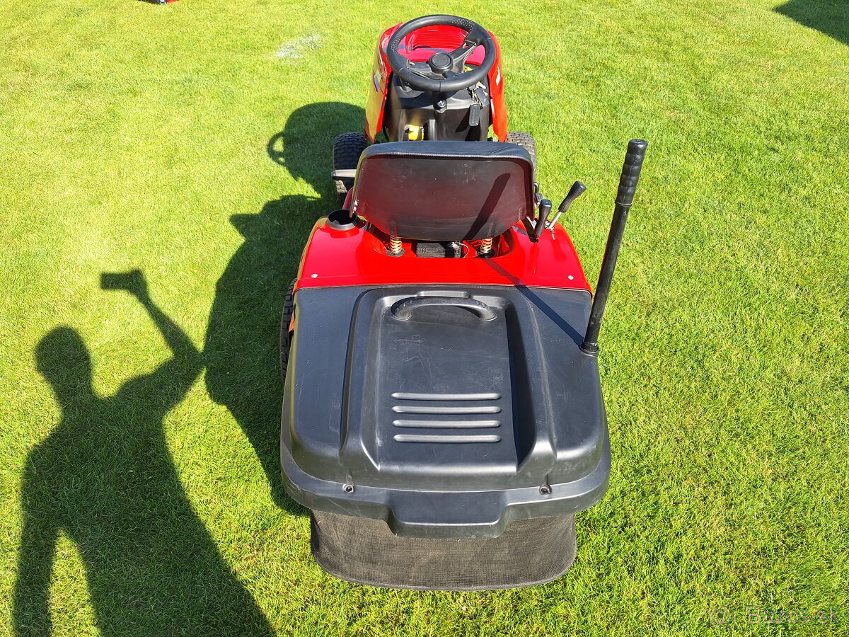 Predám zahradny traktor mtd LE 180/92H - 6