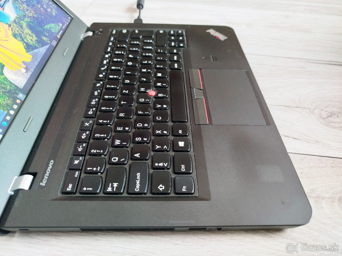 notebook Lenovo E450 - Core i5, 8GB, 240GB SSD, W10 - 6