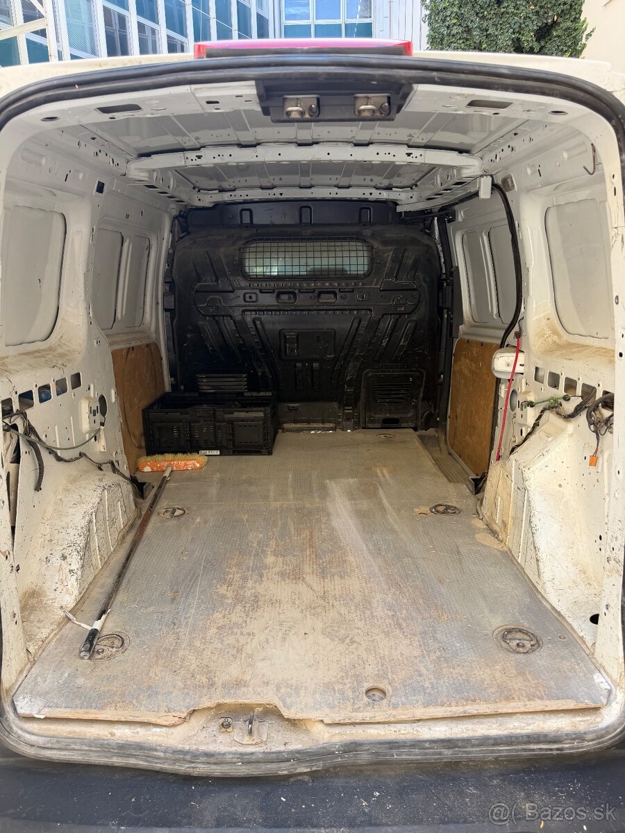 Ford Transit Connect - 6