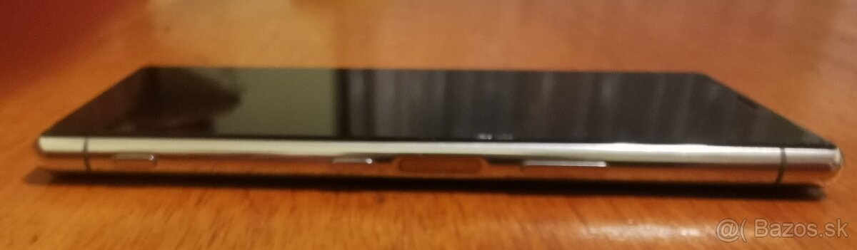 Na PREDAJ SONY XPERIA 5 (J9210) - 6