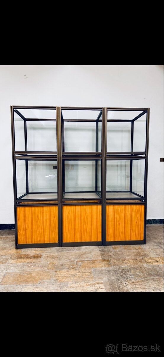 sklené vitríny - 6