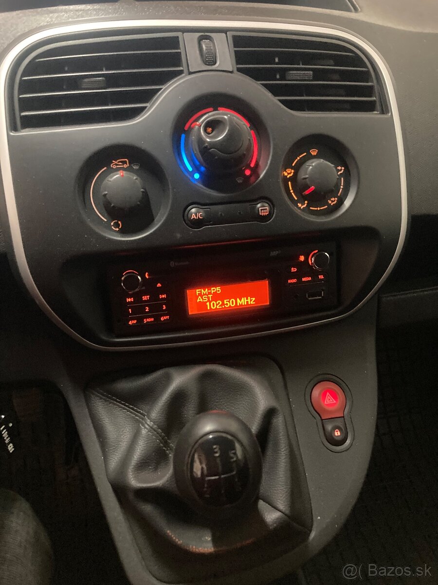 Renault Kangoo 1,5 dci 66 kw - 6