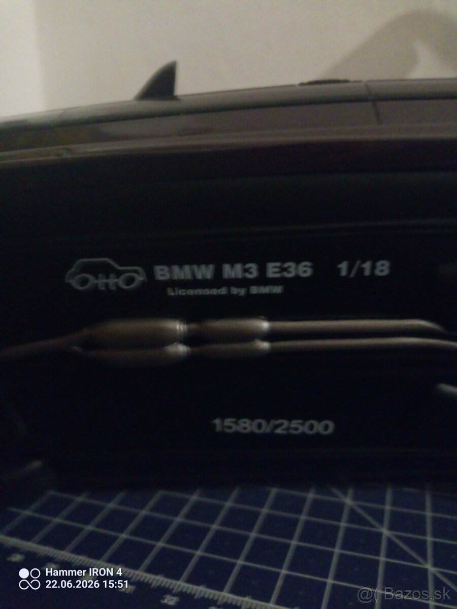 BMW E36 M3 OTTOMOBILE 1:18 - 6
