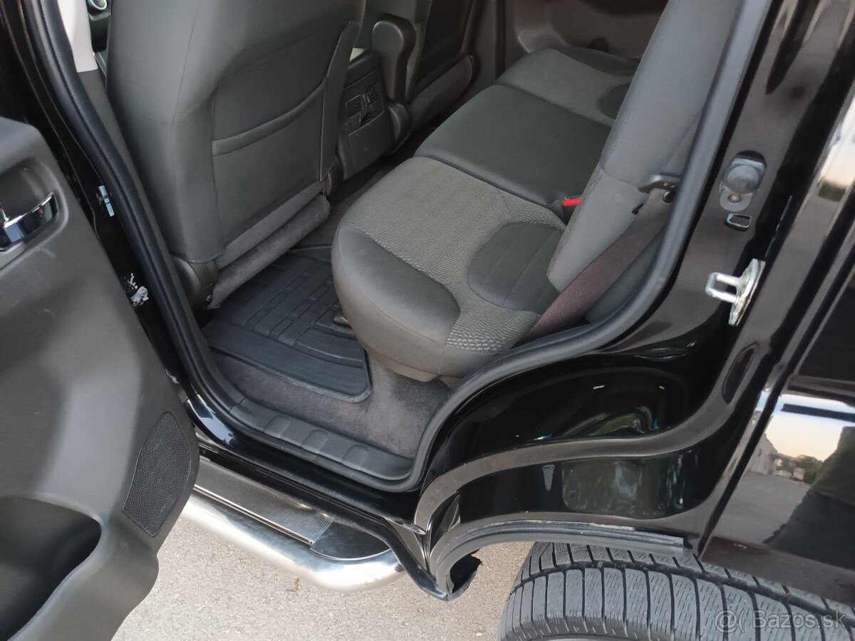 Nissan Pathfinder r 51 - 6