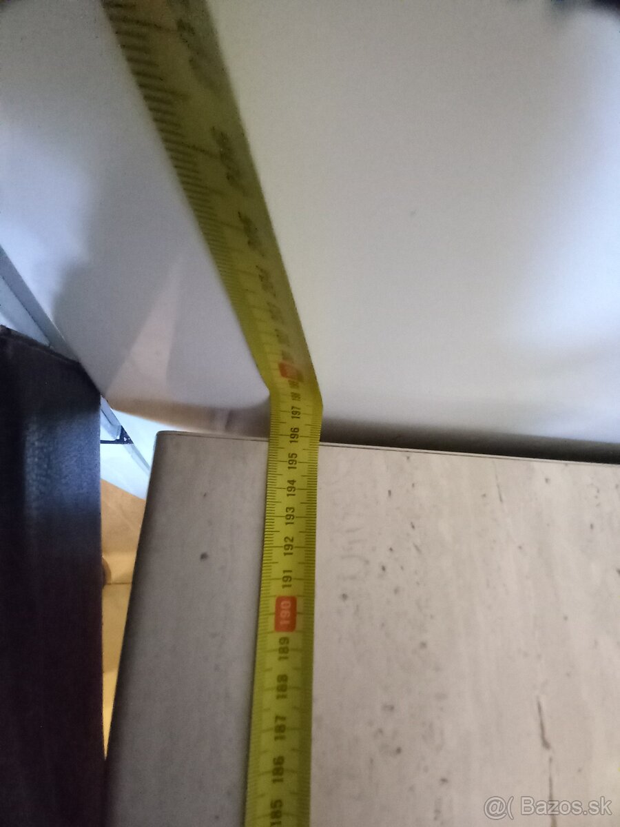 Predám kuchynskú linku aj so spotrebičmi. - 6