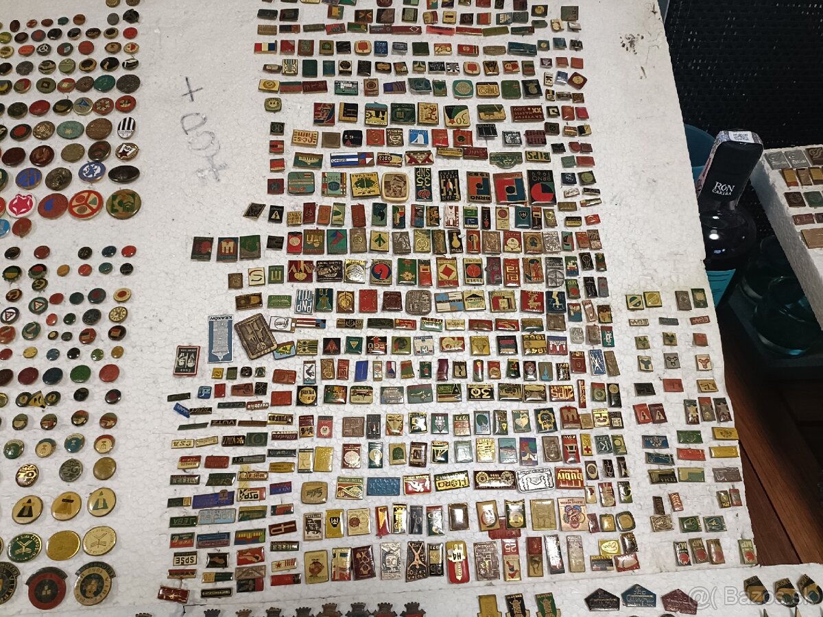 Predám rôzne odznaky 3000+ kus - 6