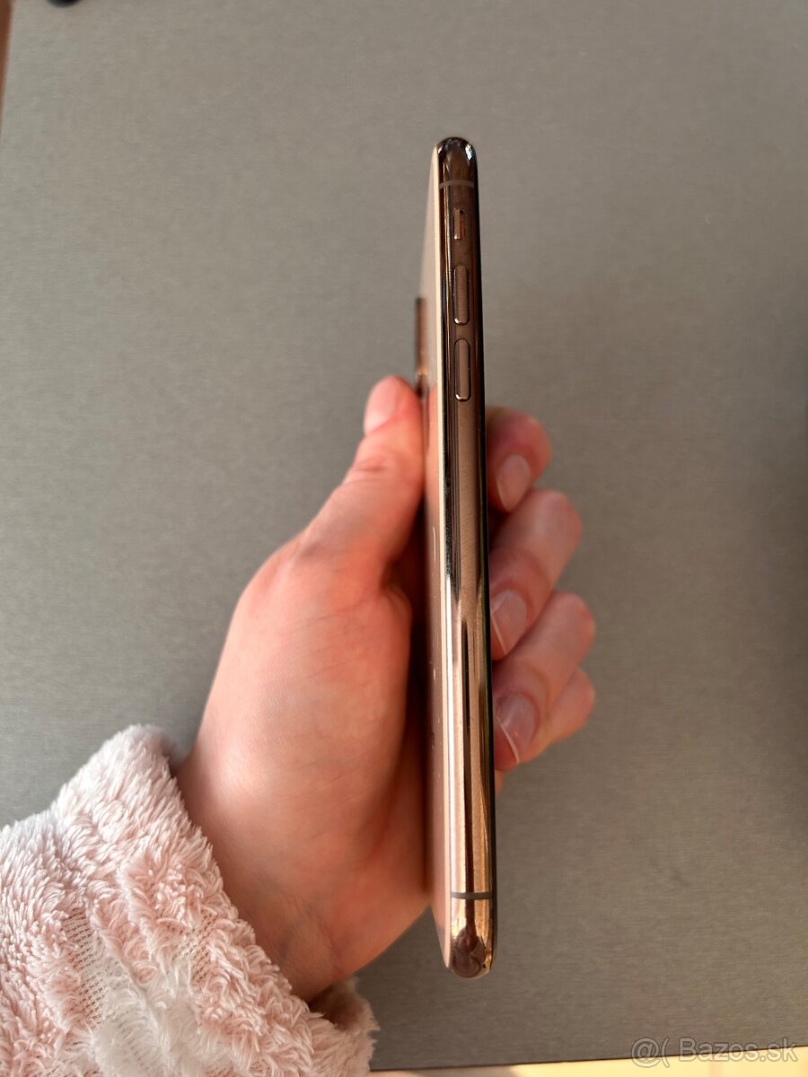 Iphone XS 256 GB - zlatá - 6