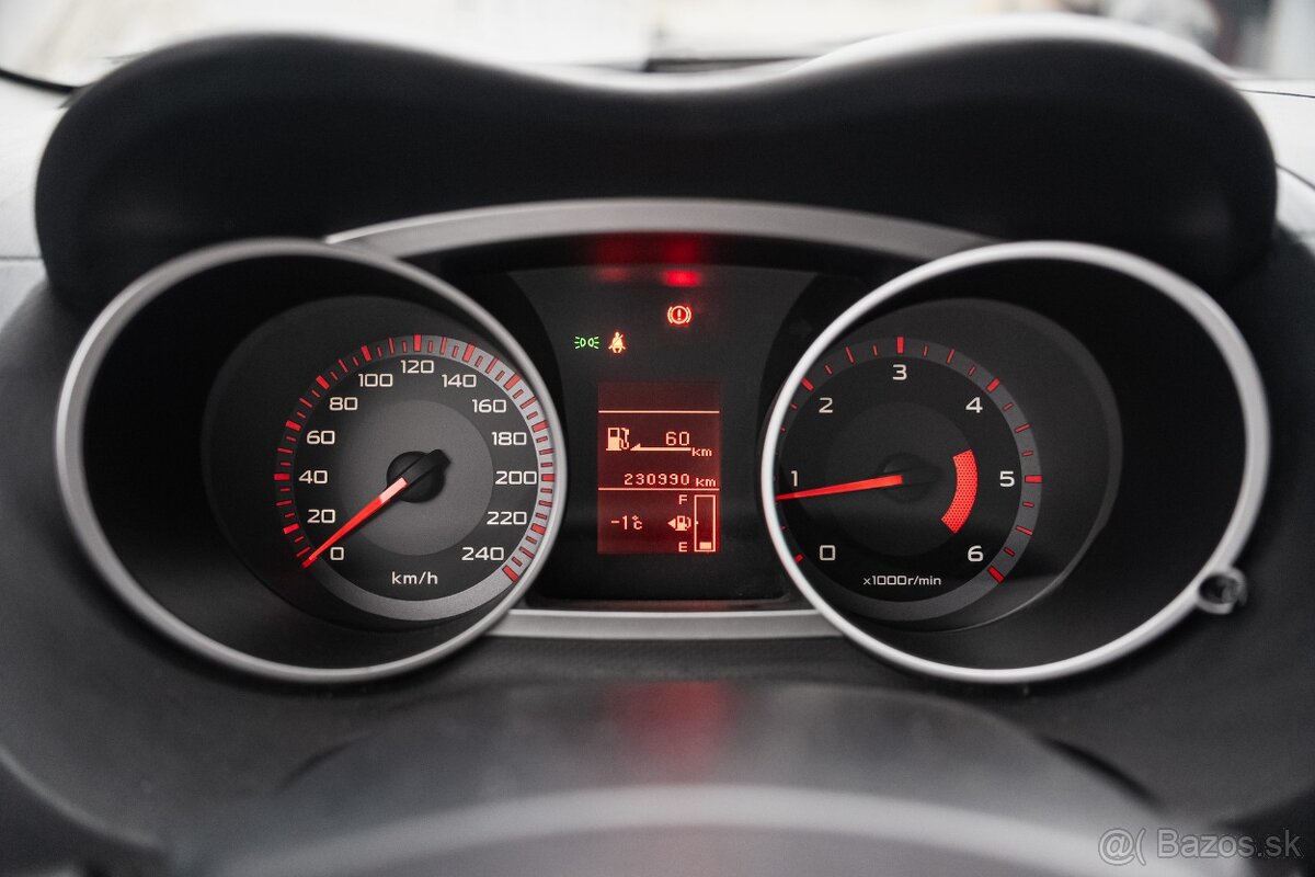 Peugeot 4007 2.2 HDi 4WD - 6