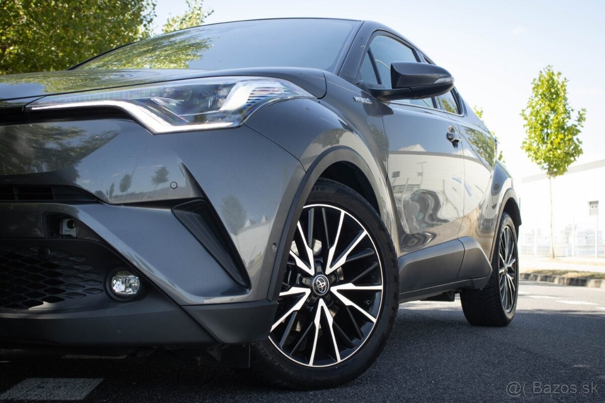 Toyota C-HR 1.8 Hybrid / AJ NA SPLÁTKY / - 6
