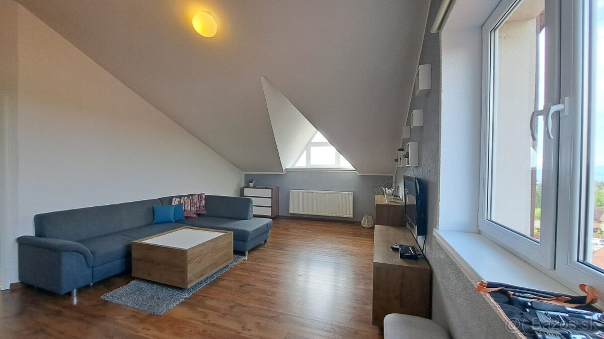 Priestranný 2-izbový byt v Hornom Slavkove na prenájom - 6