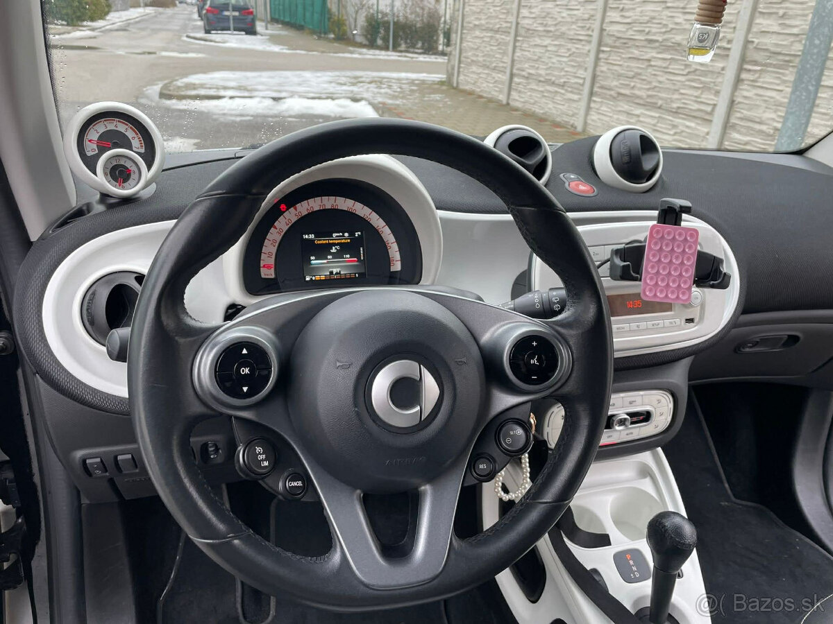 Smart Fortwo Coupe AT 52 kW 2015 - 6