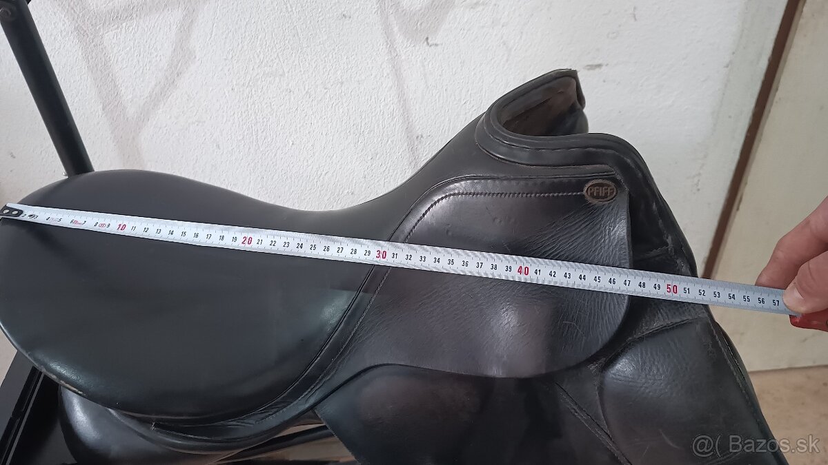 Kvalitné kožené drezúrne sedlo PFIFF – 17,5" - 6
