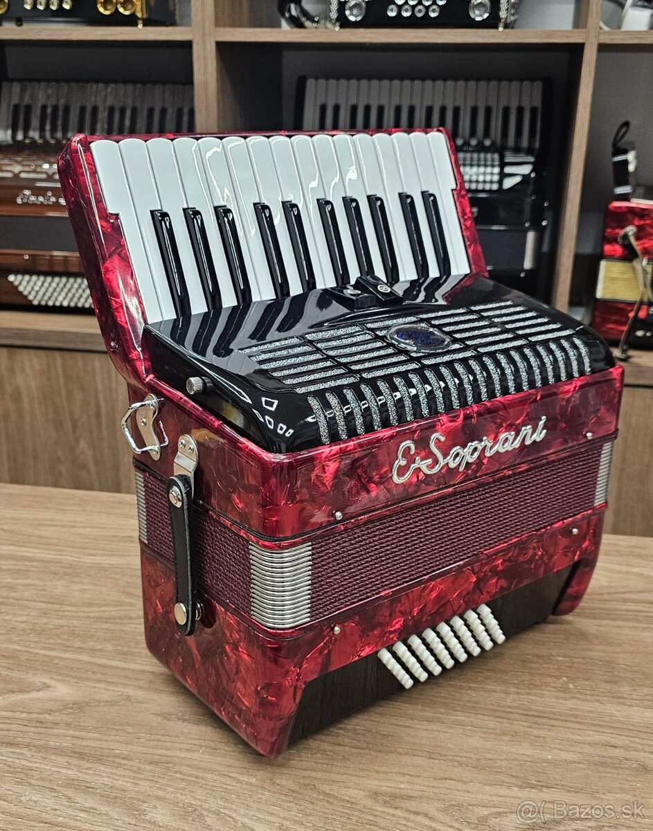 Novy akordeon E-soprani vhodny do ZUŠ - 6