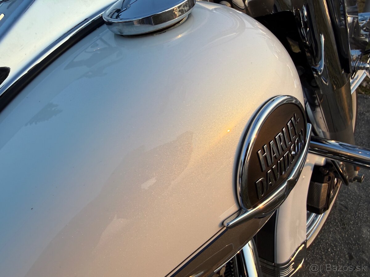 Harley Davidson Road King Classic - 6