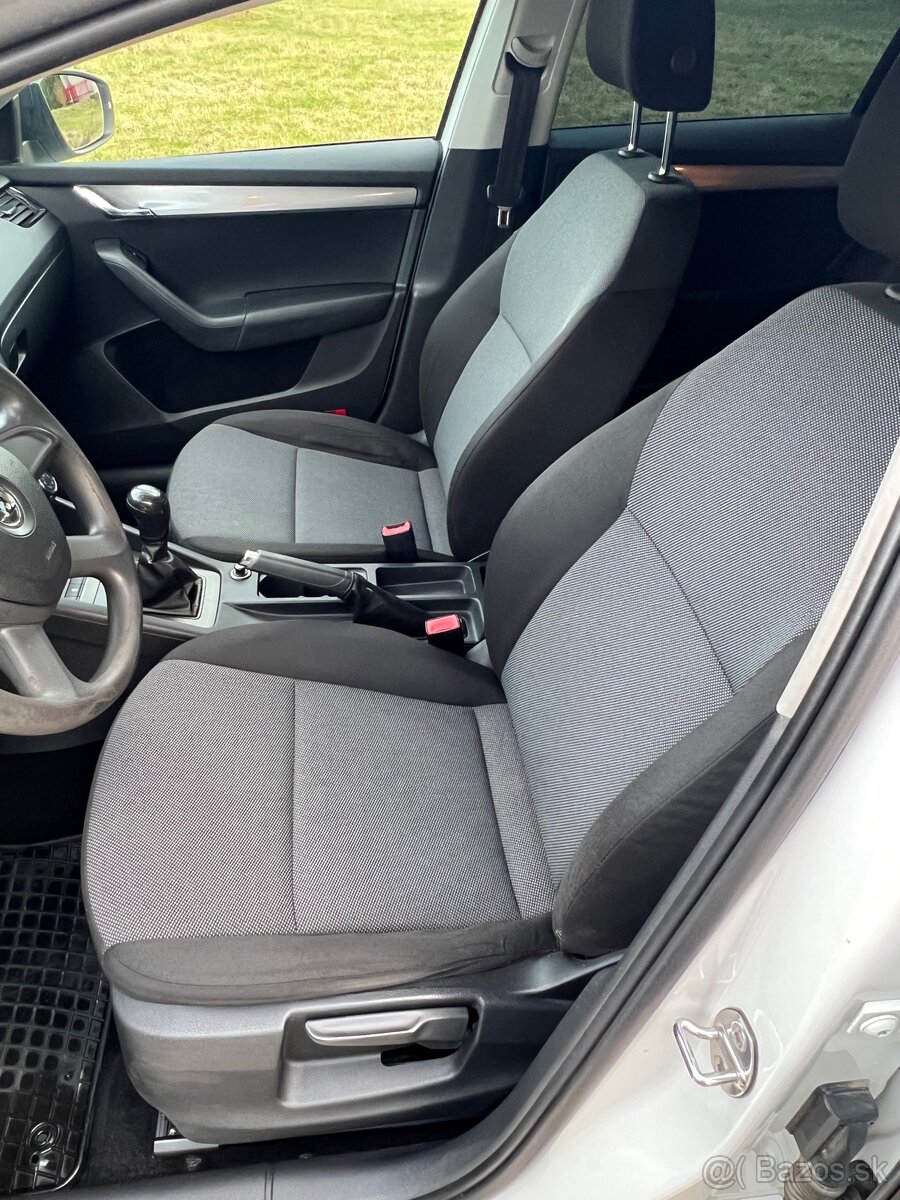 SKODA OCTAVIA 1.2 TSI 77kW - 6