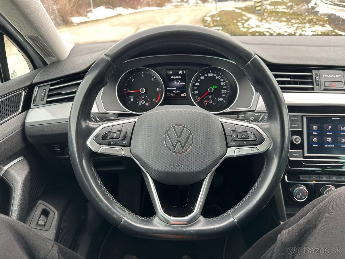 Volkswagen Passat Variant (Combi) EVO Elegance - 6