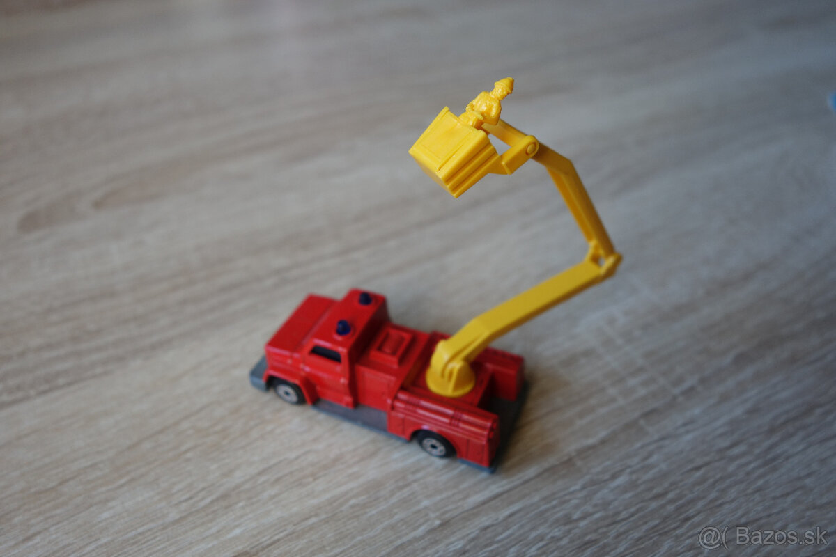 Matchbox Superfast No. 13 Snorkel Fire Engine - 6