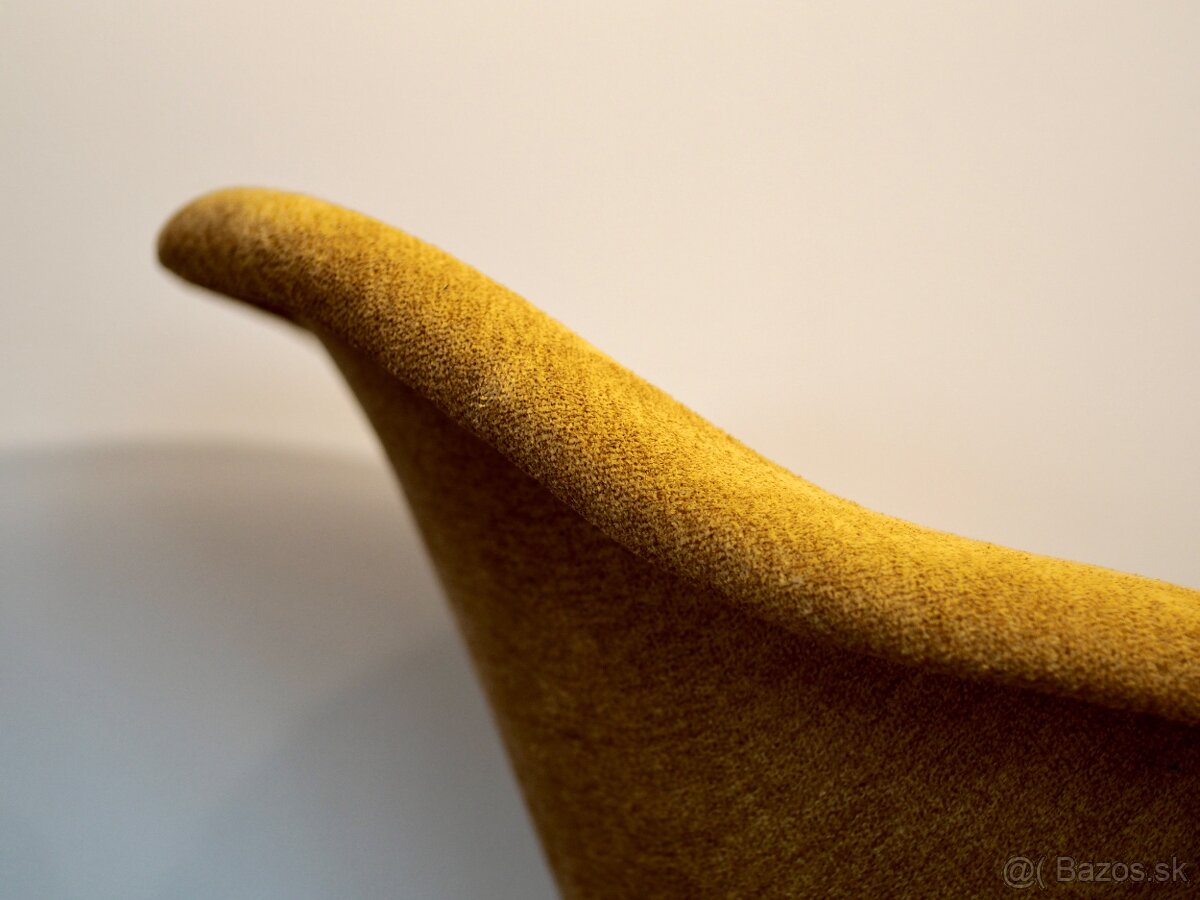 Žlté retro kreslo Miroslav Navrátil - 6