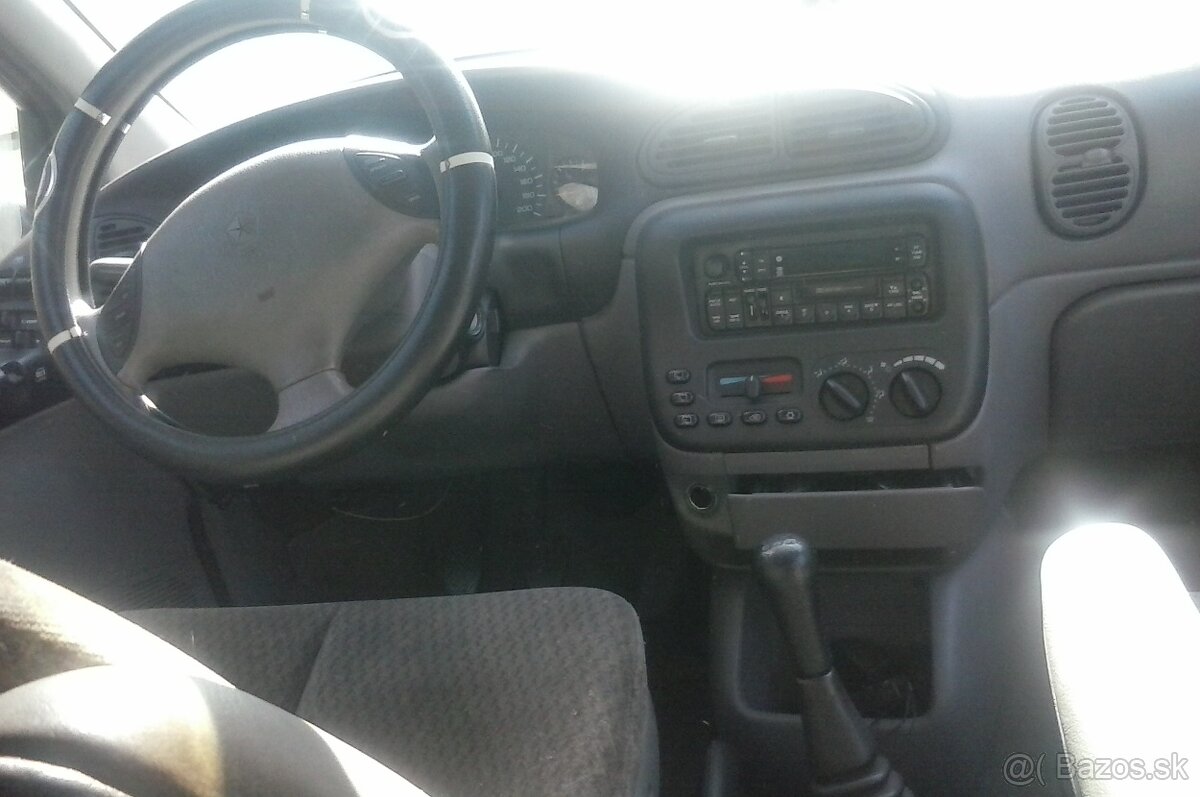 Chrysler Voyager - 6