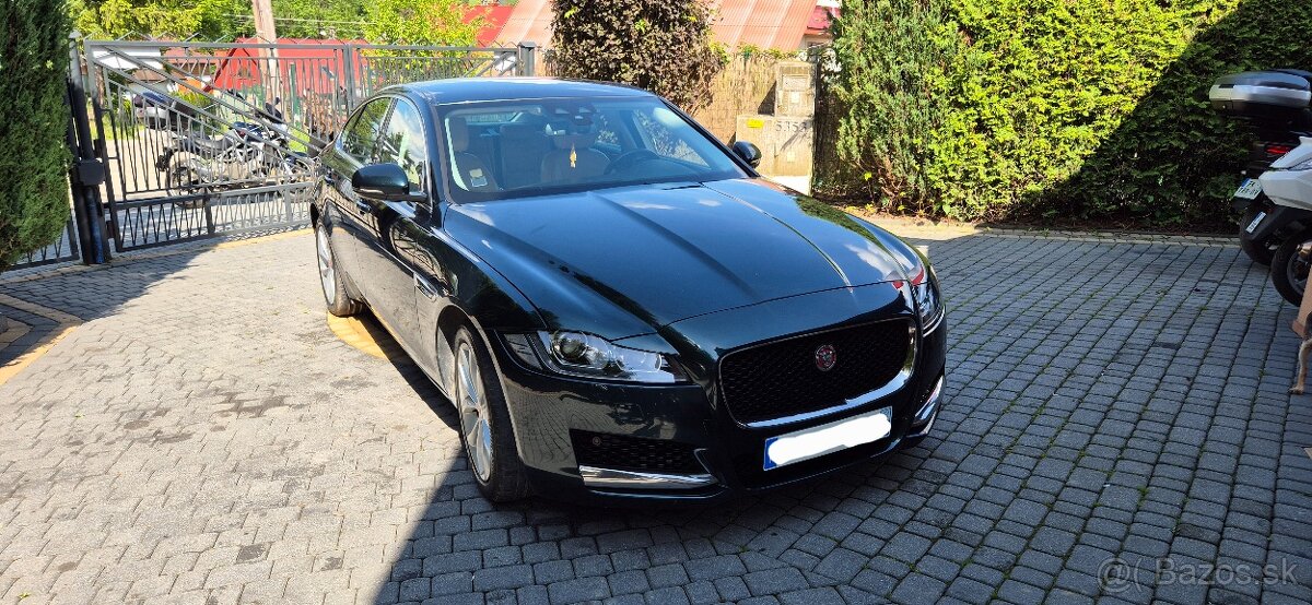 Jaguar XF 260 3.0 diesel - 6