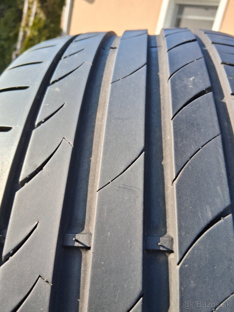 235/40 r19 letne pneumatiky - 6