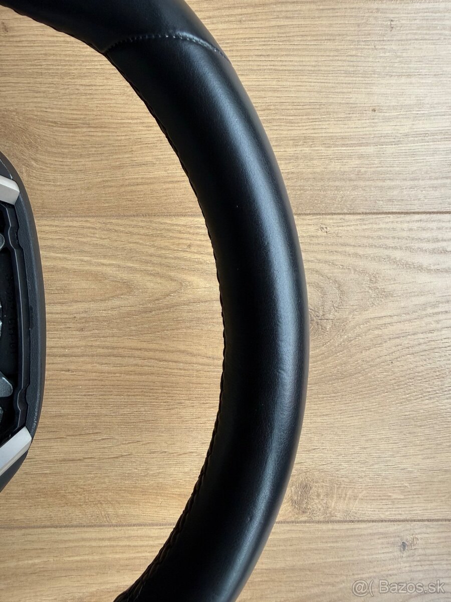 Volant bmw g11 m paket - 6