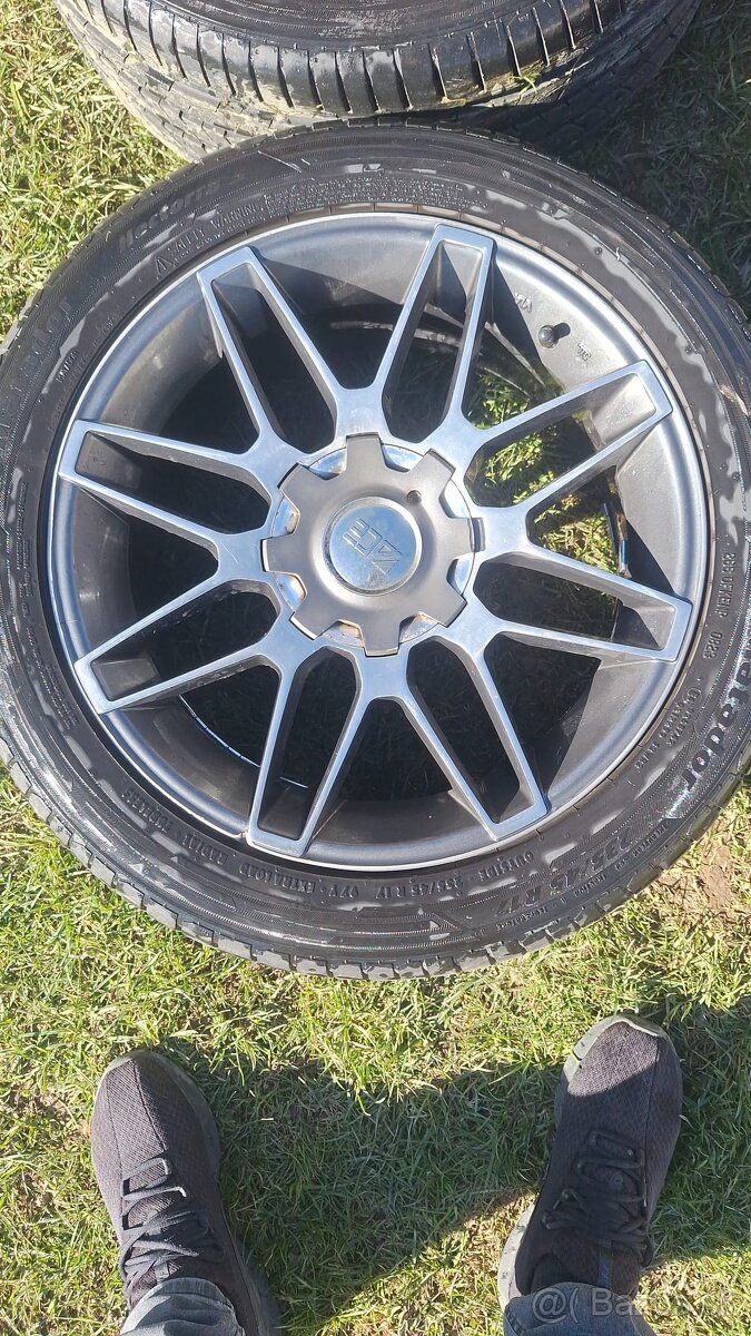 Letna sada 235/45 r17 5x112 - 6