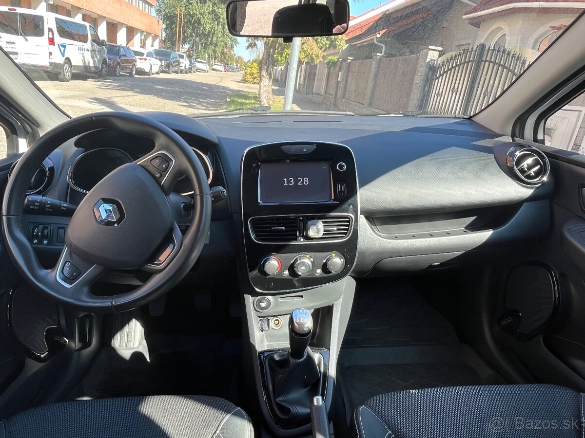 Renault Clio - 6