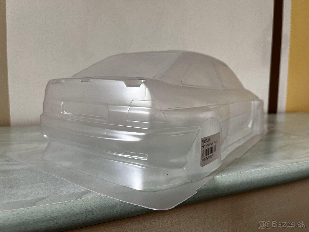 Tamiya Ford Escort karoseria - 6