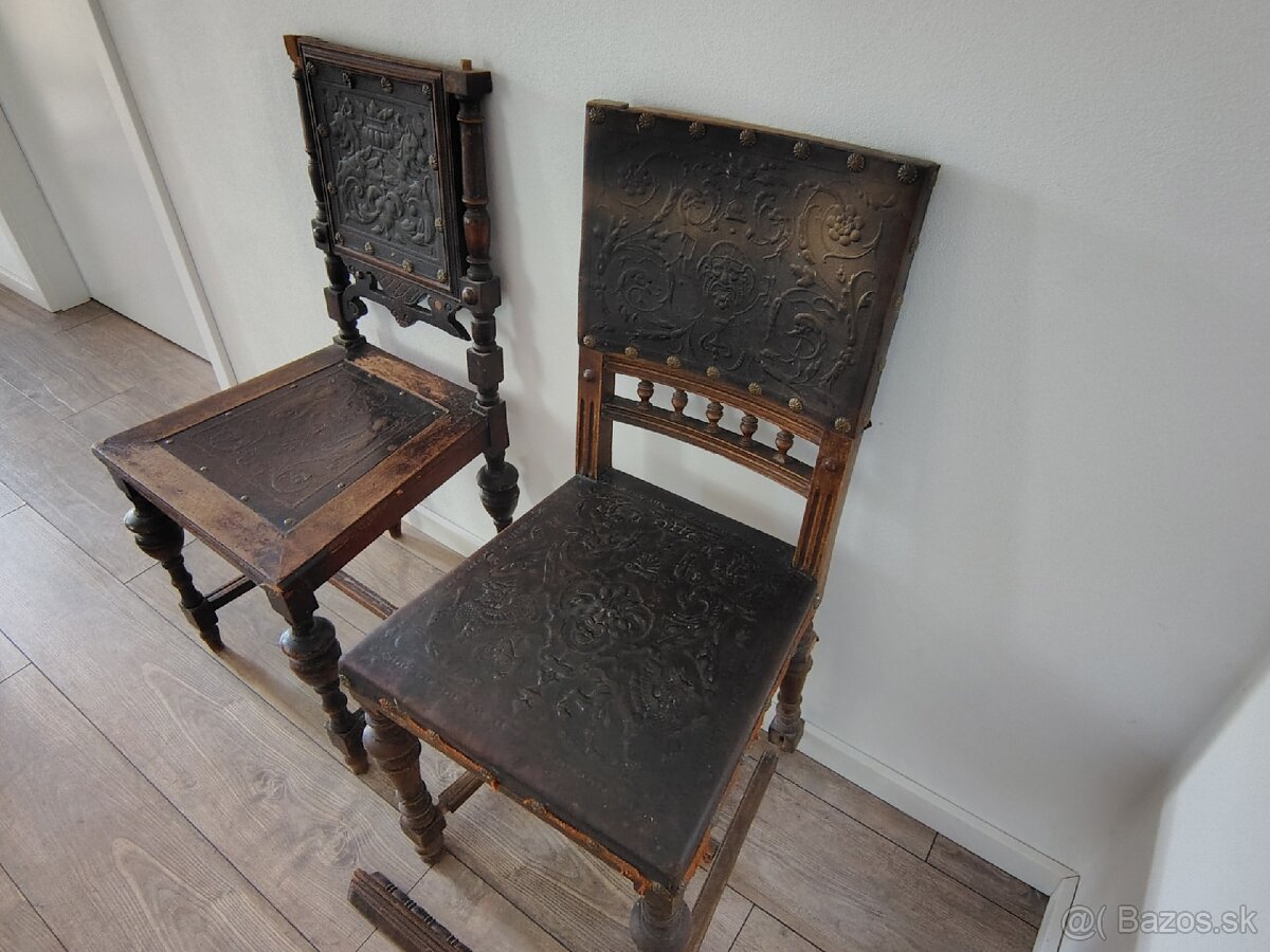 Historické drevené stoličky – set 2 ks - 6