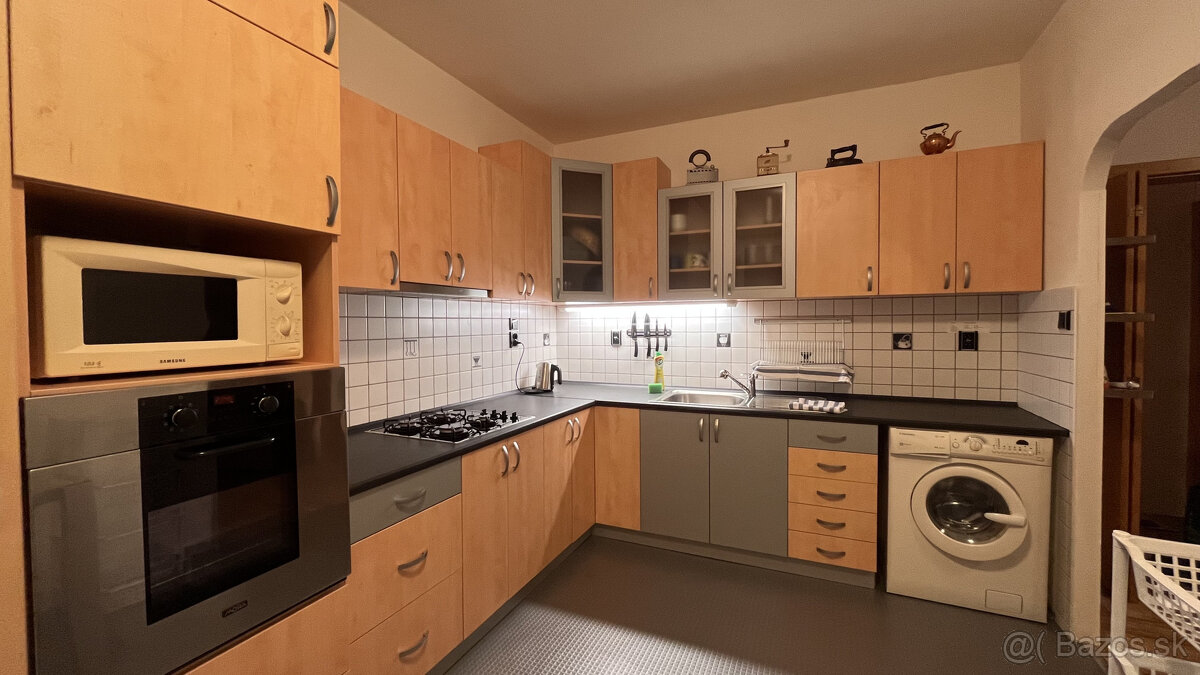 Byt na prenájom | 2-izbový byt v Bratislave - časť Dúbravka - 6