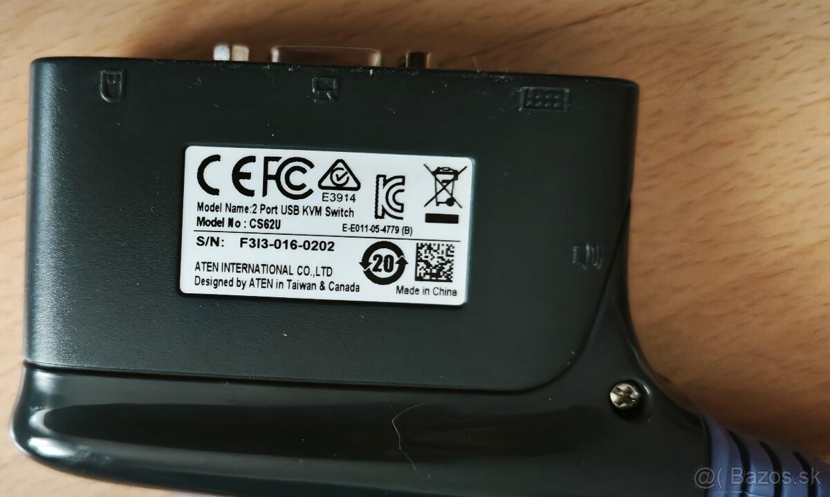 Predám ATEN CS62U 2-Port USB KVM Switch - 6