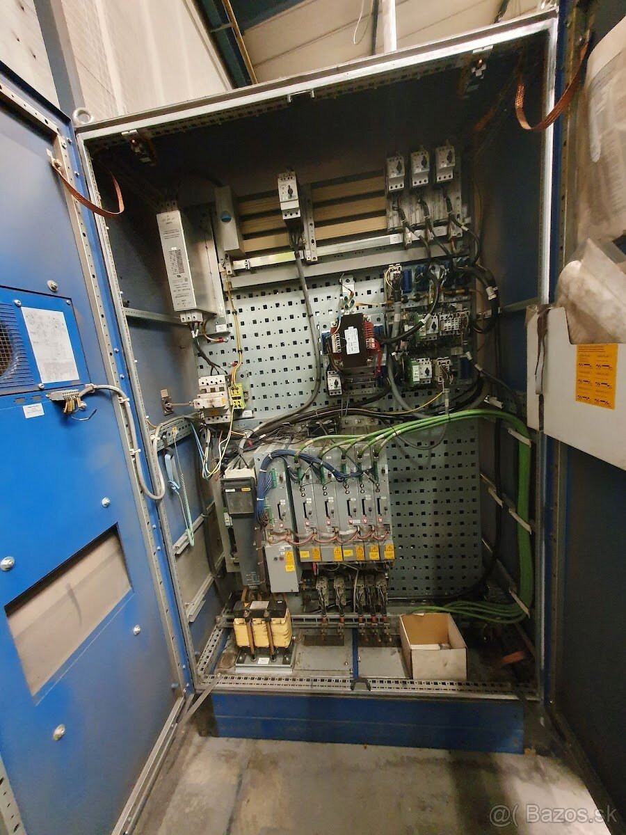 Trumpf TRUMATIC 3000 R / vysekávací a děrovací stroj - 6