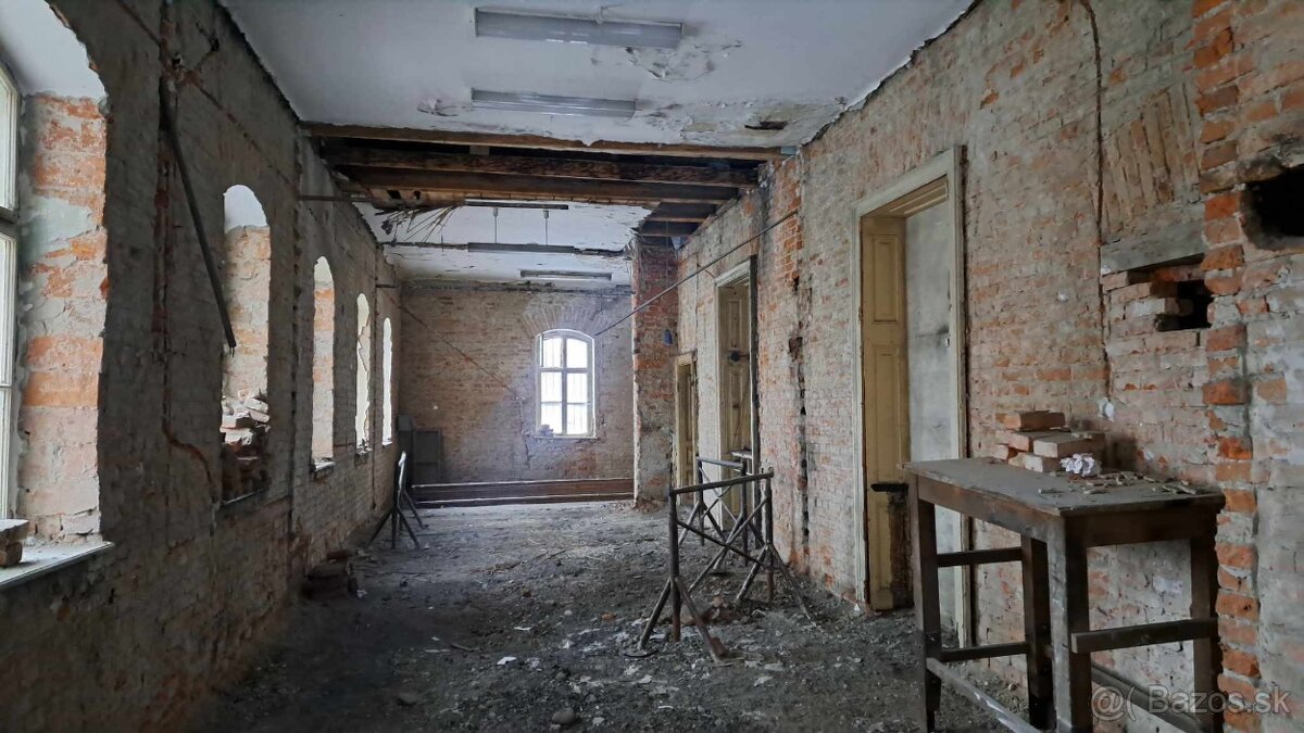 Predáme budovu na podnikateľský účel centrum Vrútky - 6