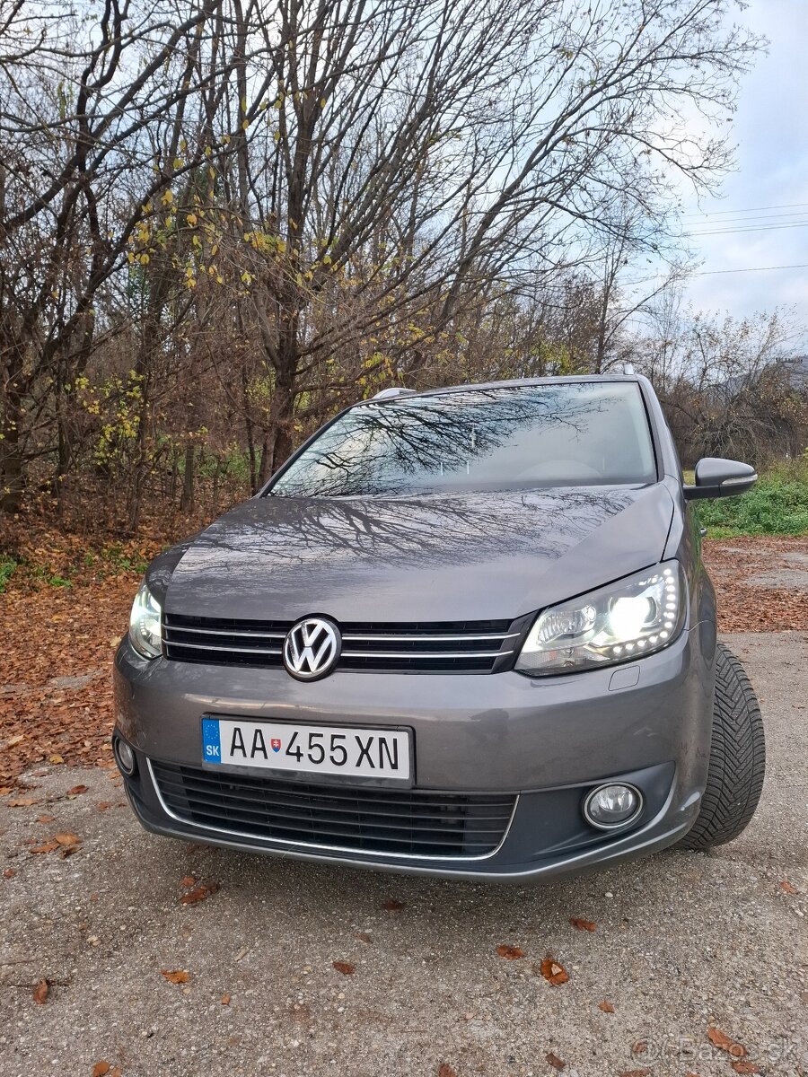 Predám Volkswagen Touran 1,4 TSI Highline - 6