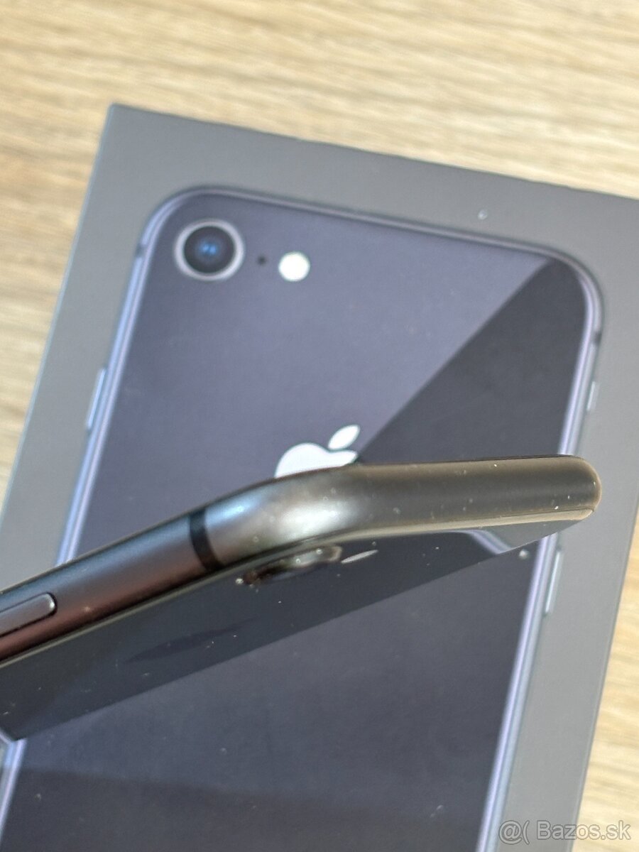 iPhone 8 64GB 87% - 6