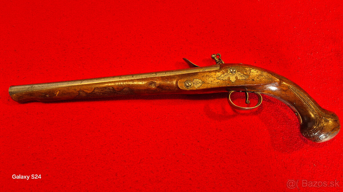 KRESADLOVÁ PIŠTOL - 6