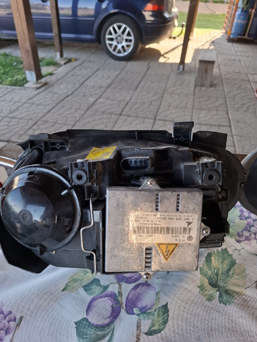 Xenóny na Golf 4 - 6