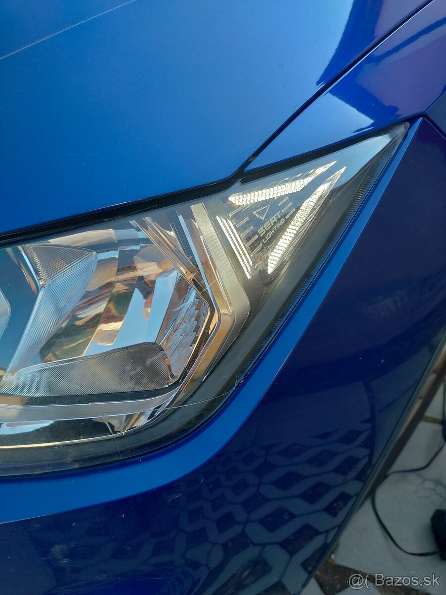 Seat Arona 1.0 TSi Style, 85 kW, manual, Kona Stonic Fabia - 6