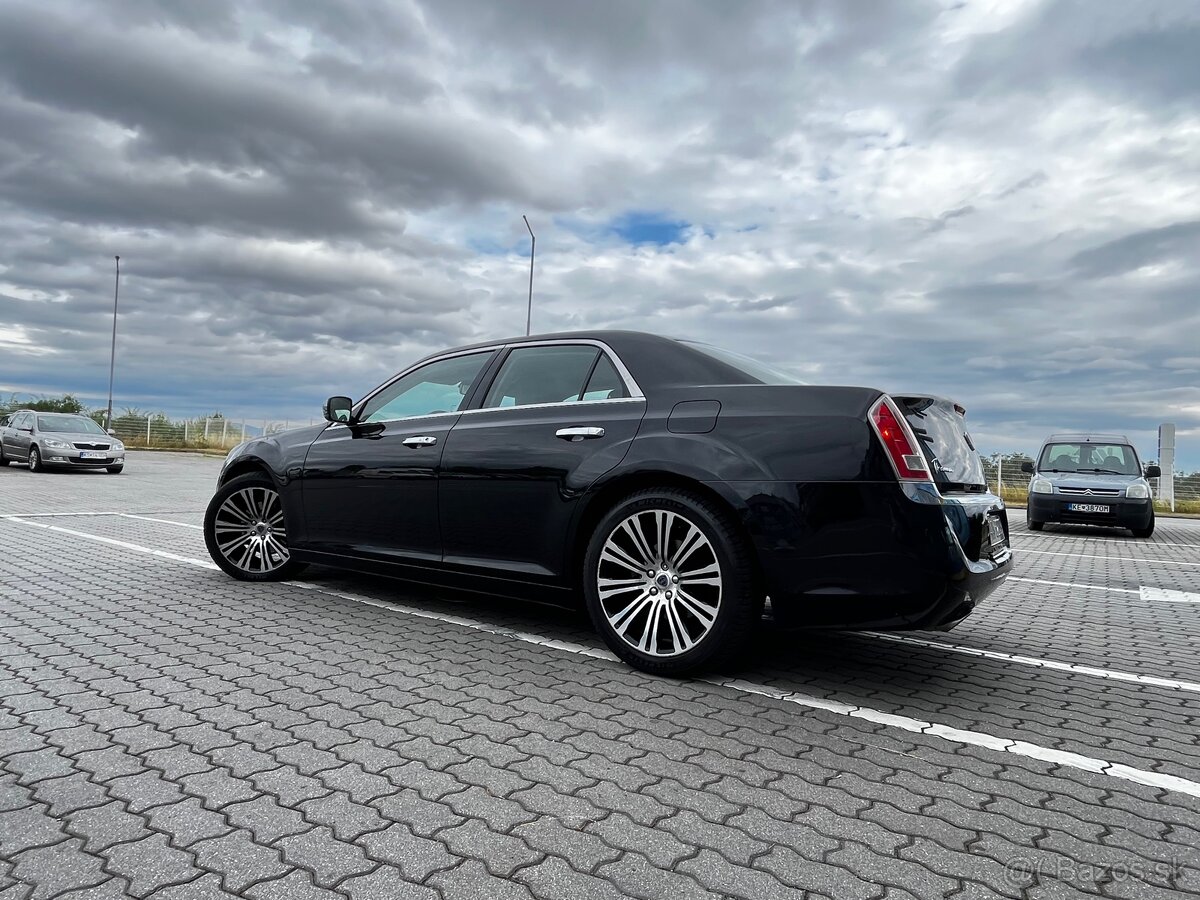 Lancia Thema 3.0, Chrysler 300C,176 kw, Automat - 6