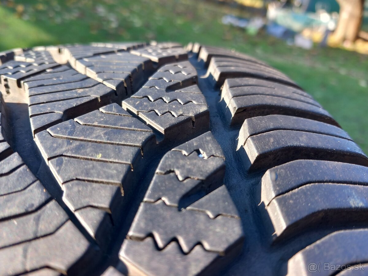 205/55 r16 celoročné pneumatiky - 6